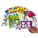 Jogo Minhas Lojinhas da Materiais para Brincar, mostrando um cenário de loja com fichas de produtos e uma cesta de compras.